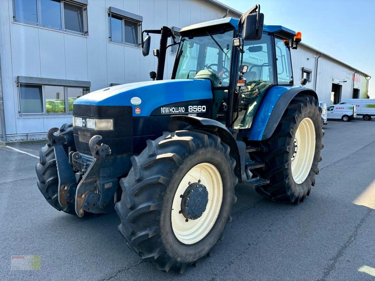 Traktor of the type New Holland 8560, Klima, Druckluft, Frontkraftheber, Gebrauchtmaschine in Molbergen (Picture 1)