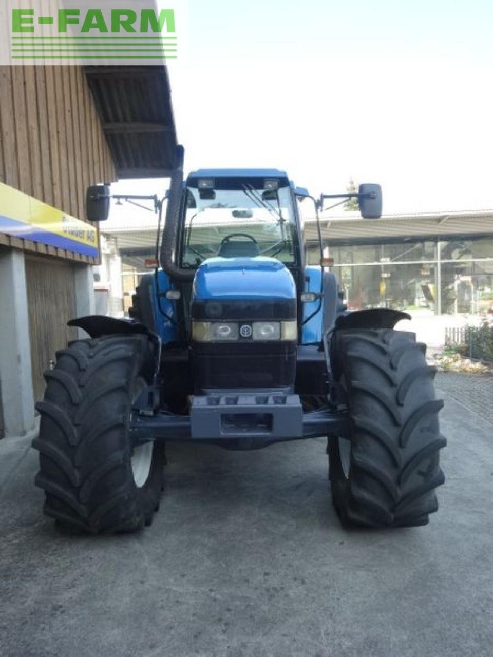 Traktor des Typs New Holland 8560/m160, Gebrauchtmaschine in LYSSACH (Bild 2)