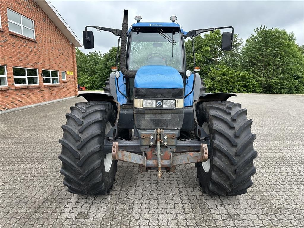 Traktor tip New Holland 8560, Gebrauchtmaschine in Gjerlev J. (Poză 3)