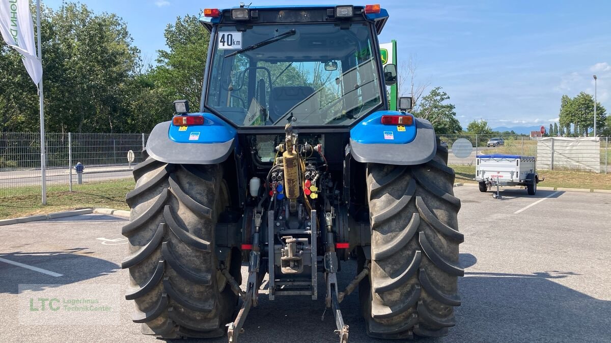 Traktor of the type New Holland 8560, Gebrauchtmaschine in Eggendorf (Picture 9)