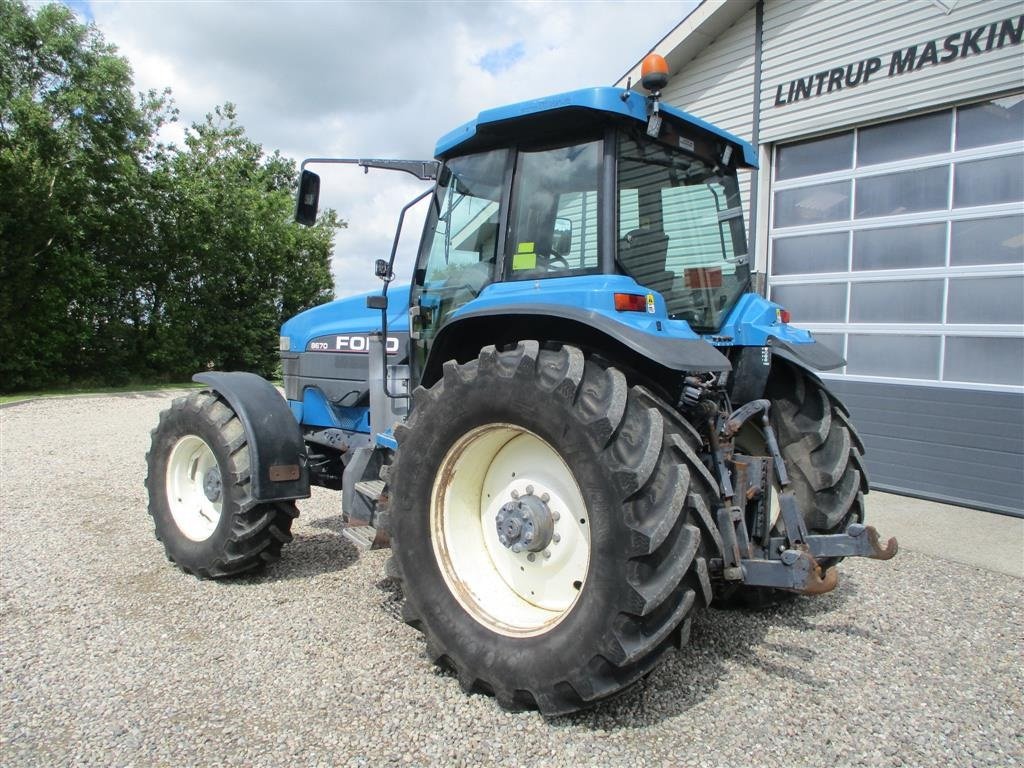 Traktor of the type New Holland 8670, Gebrauchtmaschine in Lintrup (Picture 3)