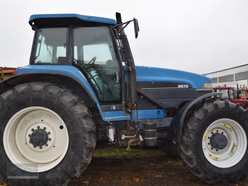 Traktor of the type New Holland 8670, Gebrauchtmaschine in Oyten (Picture 1)