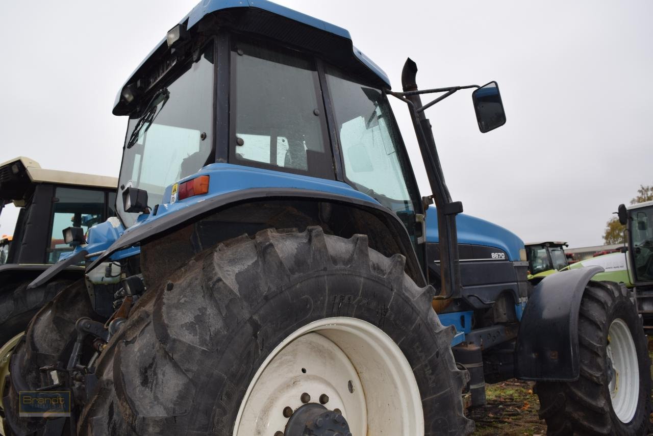 Traktor Türe ait New Holland 8670, Gebrauchtmaschine içinde Oyten (resim 4)