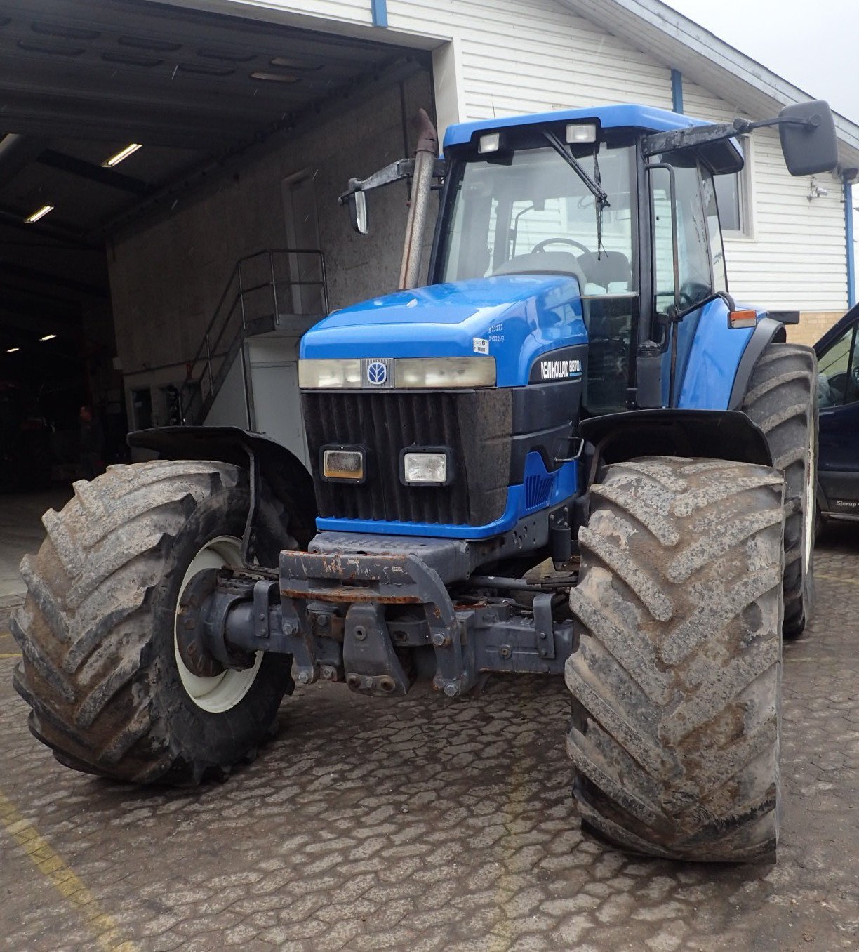 Traktor van het type New Holland 8870 A, Gebrauchtmaschine in Viborg (Foto 3)