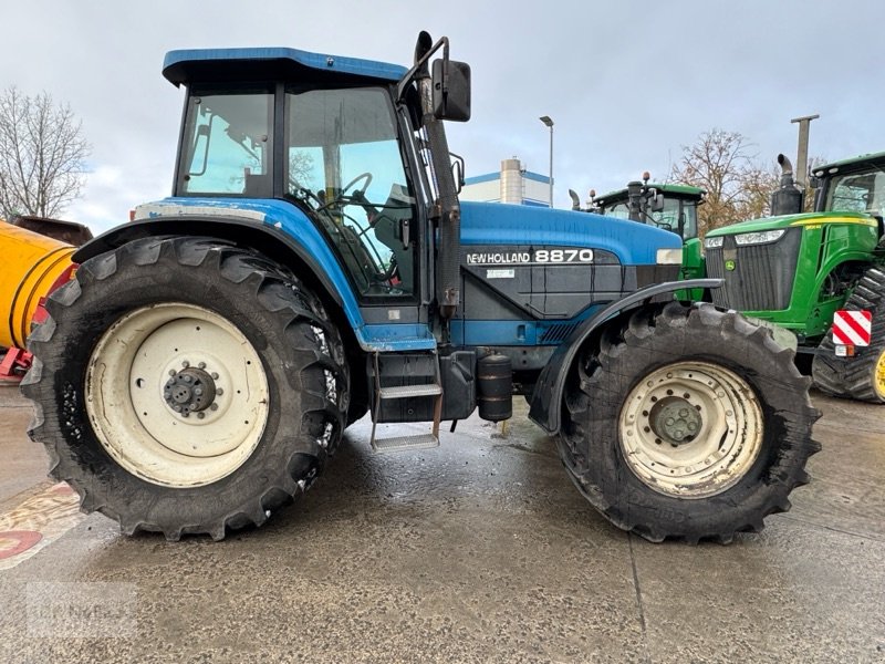 Traktor van het type New Holland 8870 Ford, Gebrauchtmaschine in Prenzlau (Foto 2)