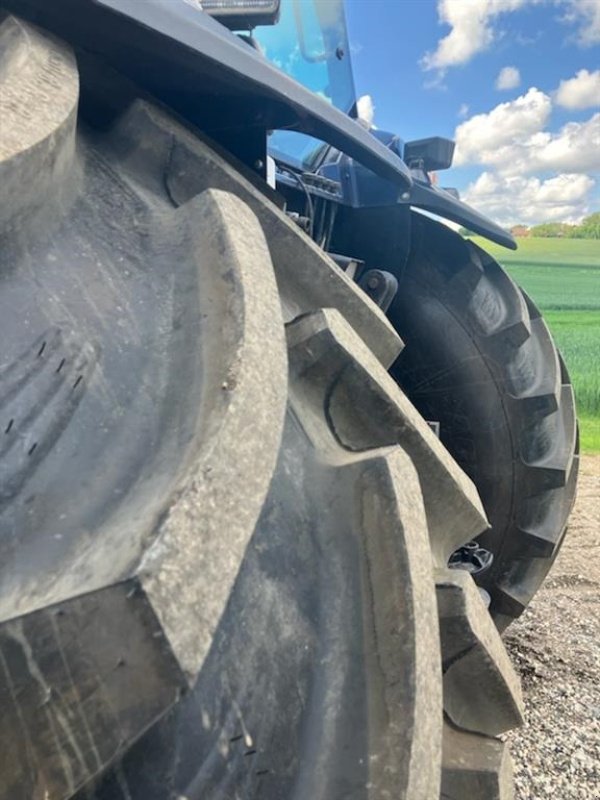 Traktor of the type New Holland 8870, Gebrauchtmaschine in Hadsten (Picture 4)