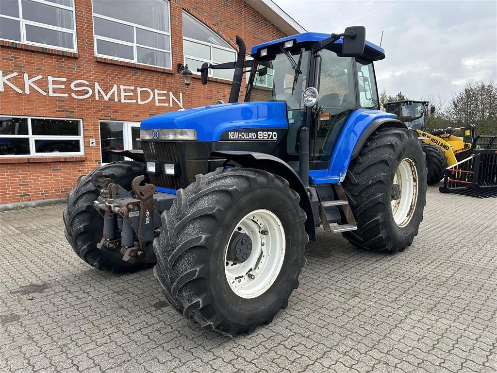 Traktor Türe ait New Holland 8970, Gebrauchtmaschine içinde Gjerlev J. (resim 2)