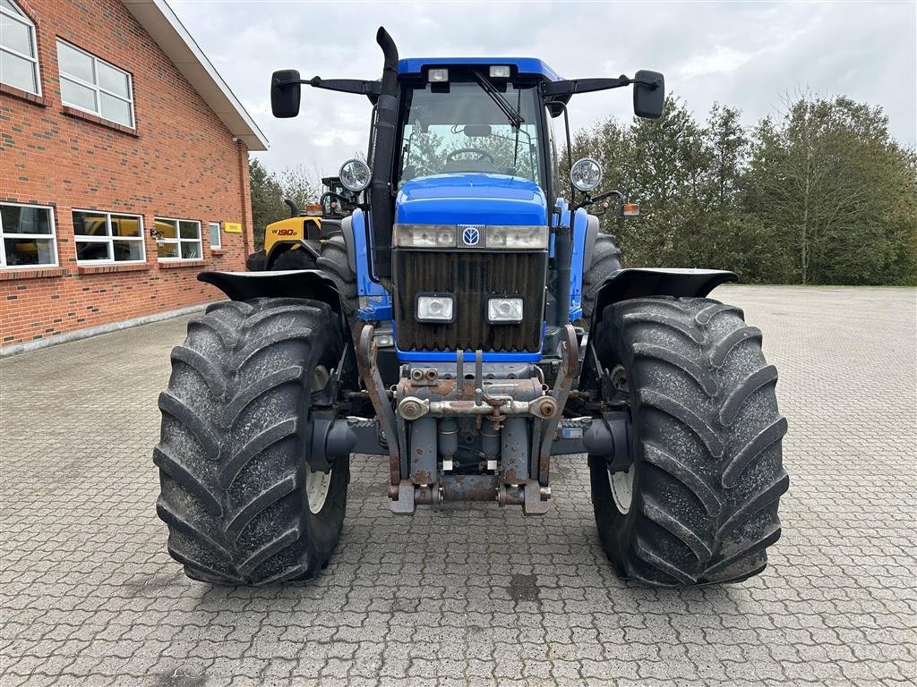 Traktor des Typs New Holland 8970, Gebrauchtmaschine in Gjerlev J. (Bild 3)