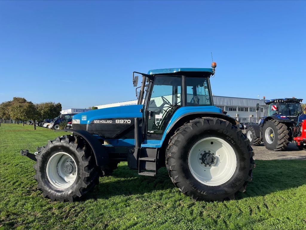 Traktor van het type New Holland 8970, Gebrauchtmaschine in Montauban (Foto 4)