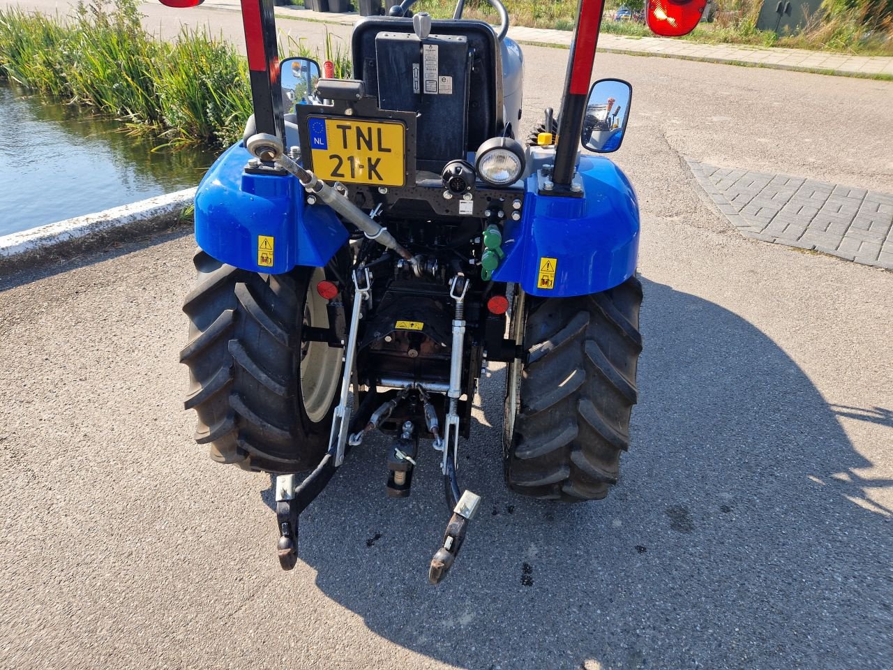 Traktor van het type New Holland Boomer 20, Gebrauchtmaschine in Bleiswijk (Foto 2)