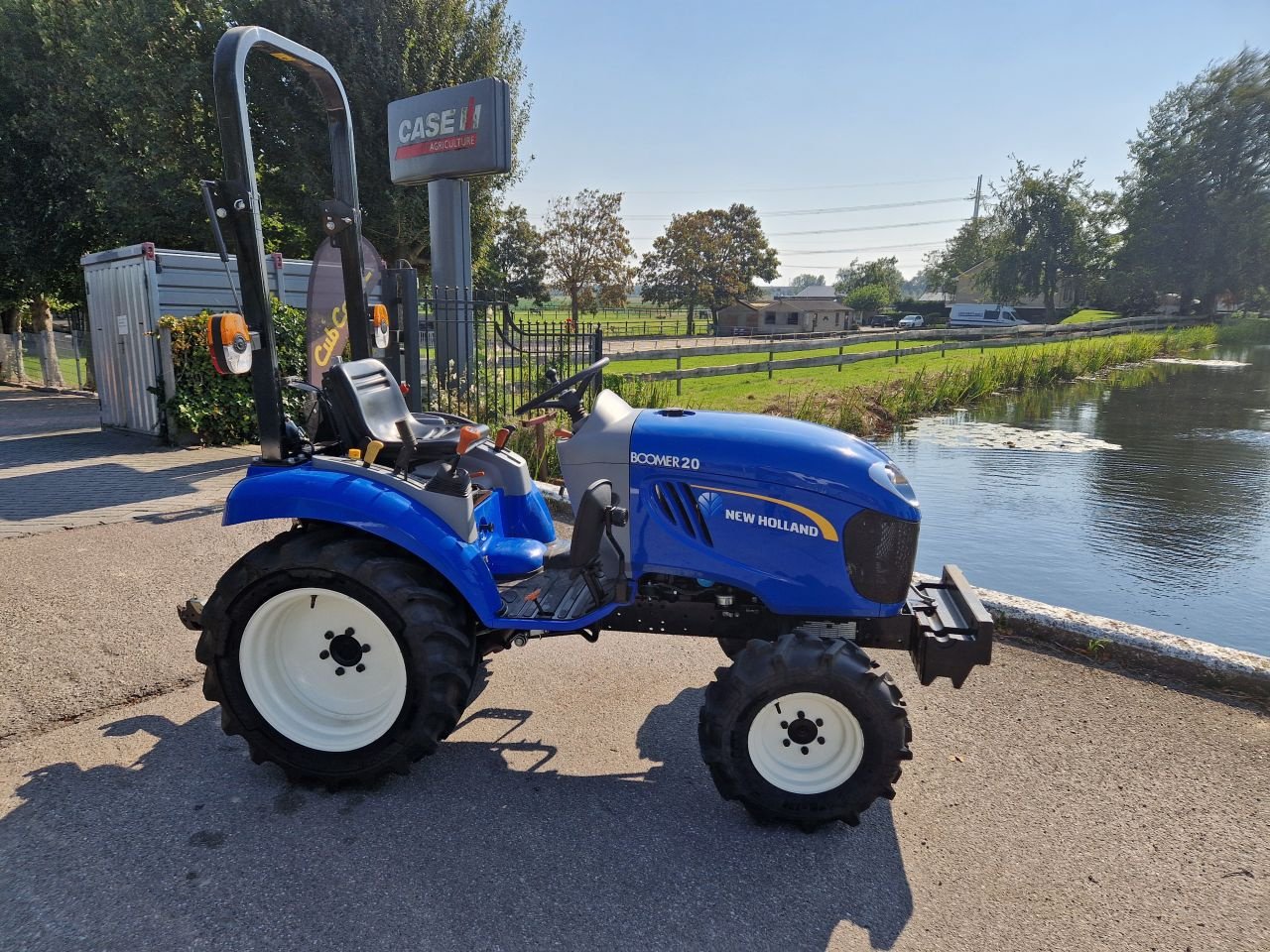 Traktor van het type New Holland Boomer 20, Gebrauchtmaschine in Bleiswijk (Foto 1)