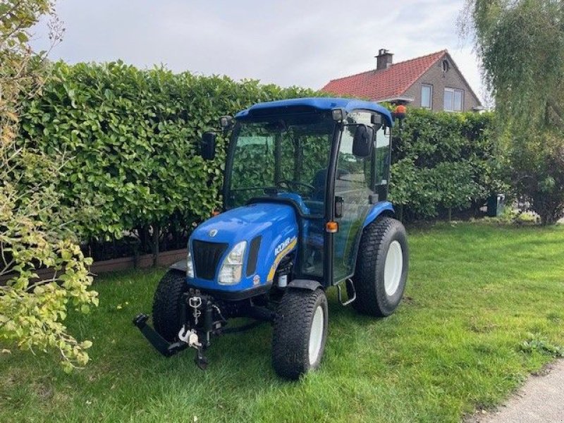 Traktor of the type New Holland Boomer 2035 hst, Gebrauchtmaschine in Klaaswaal (Picture 11)