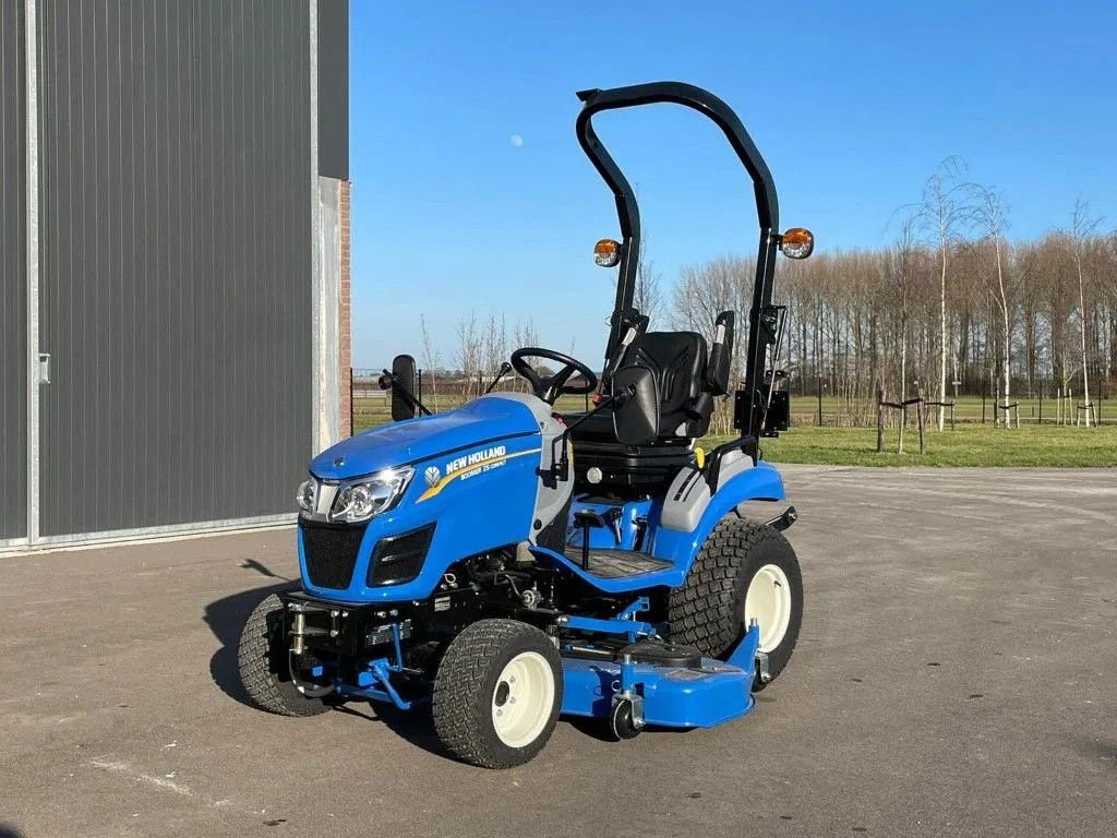 Traktor typu New Holland Boomer 25 compact, Gebrauchtmaschine v BENNEKOM (Obrázok 1)