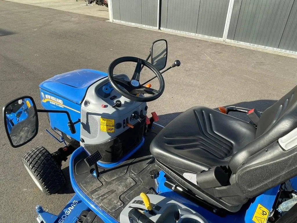 Traktor of the type New Holland Boomer 25 compact, Gebrauchtmaschine in BENNEKOM (Picture 11)