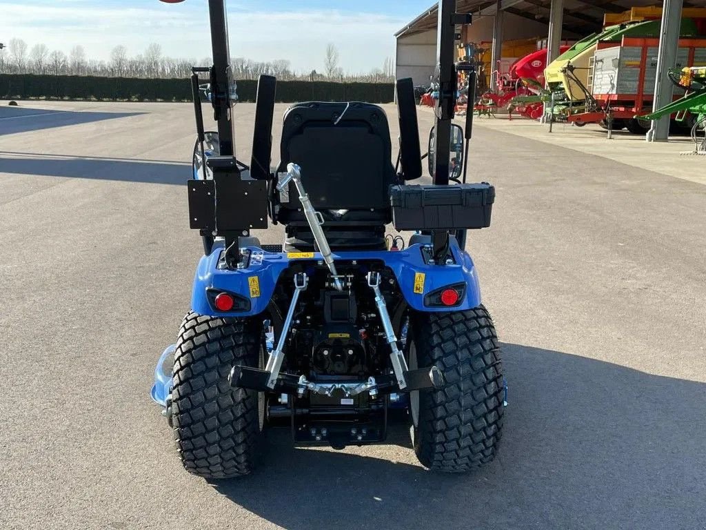 Traktor a típus New Holland Boomer 25 compact, Gebrauchtmaschine ekkor: BENNEKOM (Kép 9)