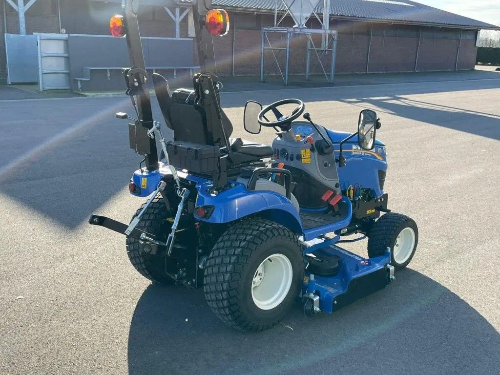 Traktor Türe ait New Holland Boomer 25 compact, Gebrauchtmaschine içinde BENNEKOM (resim 7)