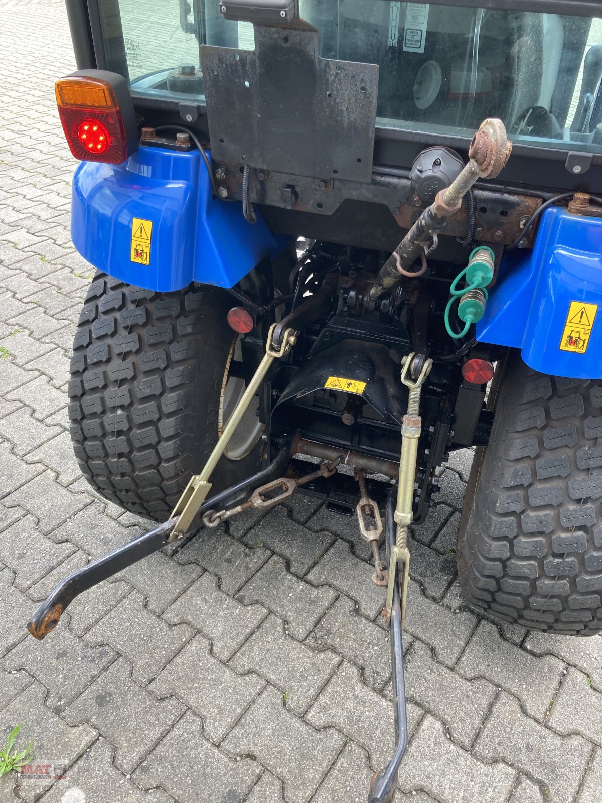 Traktor of the type New Holland BOOMER 25 HST, Gebrauchtmaschine in Waldkraiburg (Picture 3)