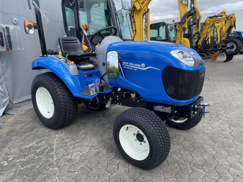 Traktor του τύπου New Holland BOOMER 25 ROPS ST. V, Gebrauchtmaschine σε Hadsten (Φωτογραφία 1)