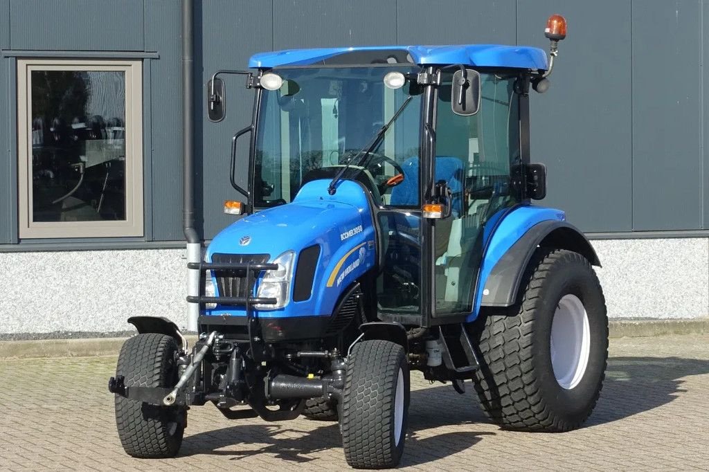 Traktor za tip New Holland Boomer 3050 4wd CVT / 03763 Draaiuren / Full Options, Gebrauchtmaschine u Swifterband (Slika 1)