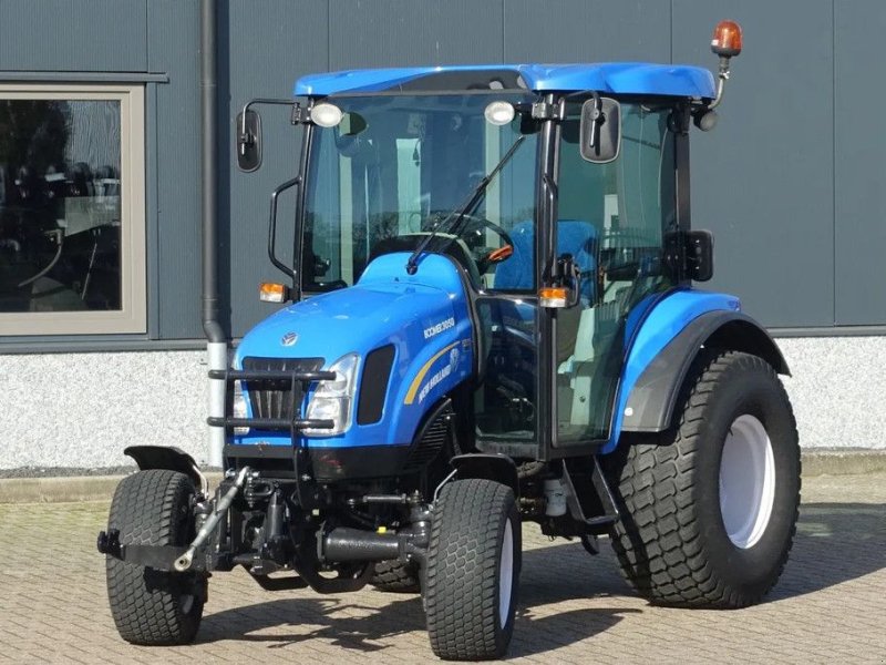 Traktor типа New Holland Boomer 3050 4wd CVT / 03763 Draaiuren / Full Options, Gebrauchtmaschine в Swifterband