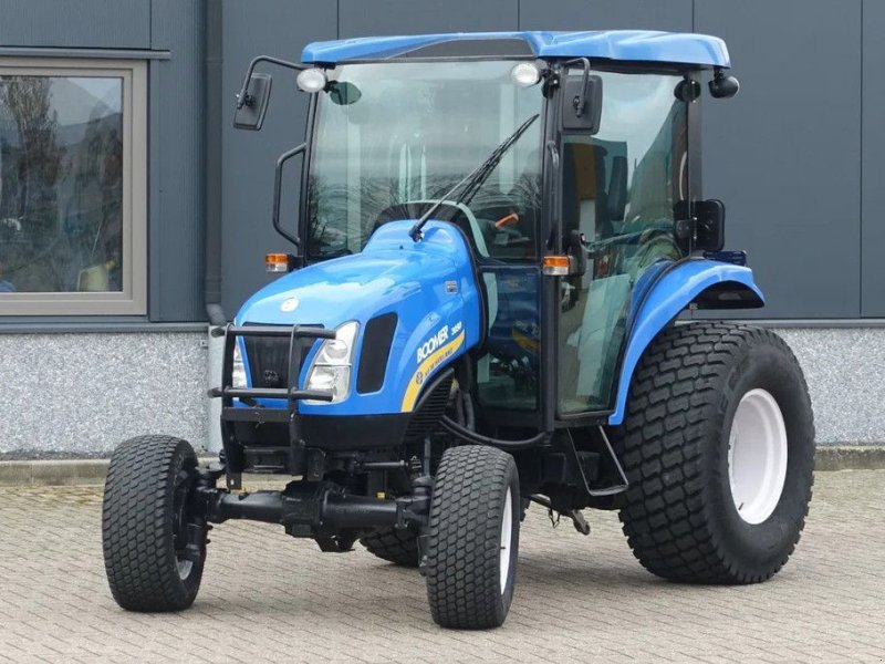 Traktor van het type New Holland Boomer 3050 4wd CVT / 04478 Draaiuren / Supersteer, Gebrauchtmaschine in Swifterband (Foto 1)