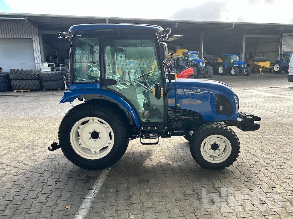 Traktor del tipo New Holland Boomer 50 Stage V, Gebrauchtmaschine In Düsseldorf (Immagine 4)