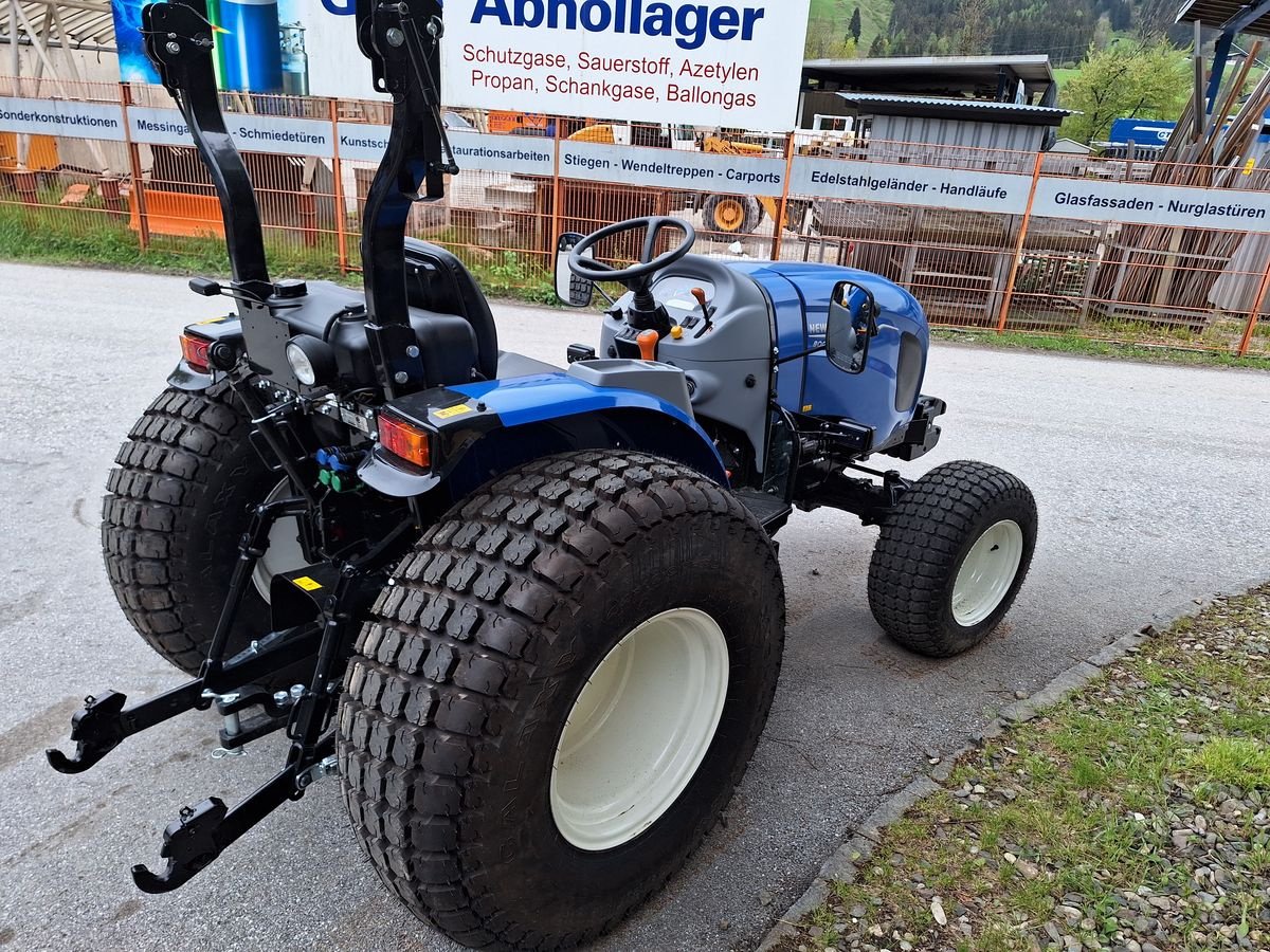 Traktor του τύπου New Holland Boomer 50, Neumaschine σε Burgkirchen (Φωτογραφία 8)