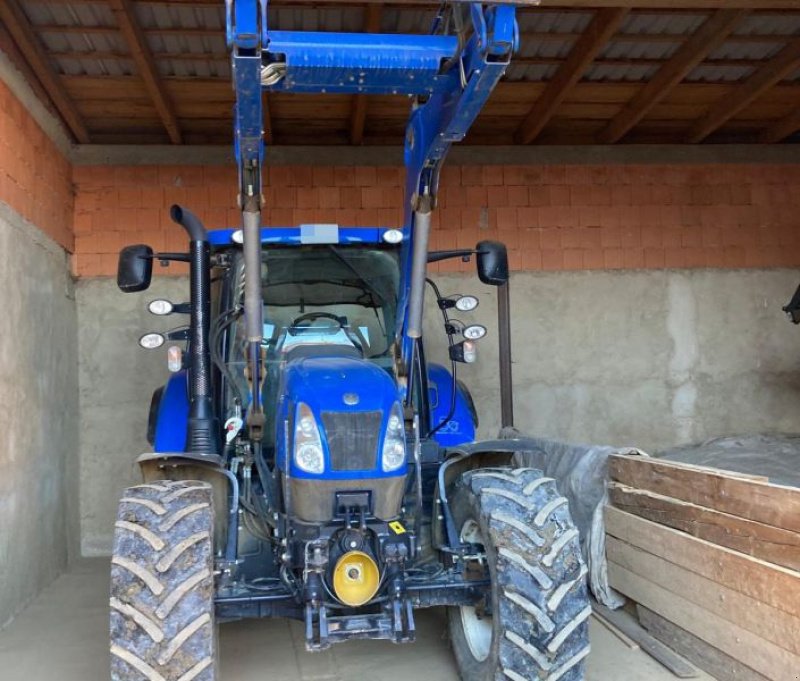 Traktor van het type New Holland GEBR. TRAKTOR NEW HOLLAND T6.1, Gebrauchtmaschine in Miltach (Foto 1)