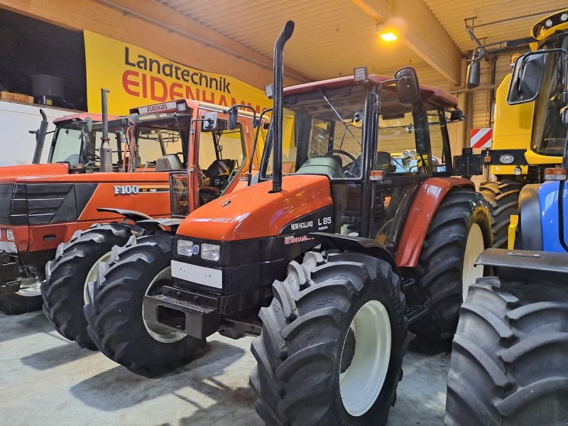 Traktor of the type New Holland L 85 DT / 6635 De Luxe, Gebrauchtmaschine in Burgkirchen (Picture 1)