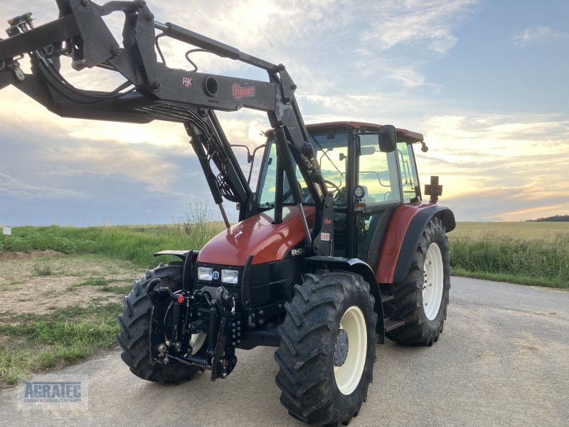 Traktor tipa New Holland L 85, Gebrauchtmaschine u Kunde