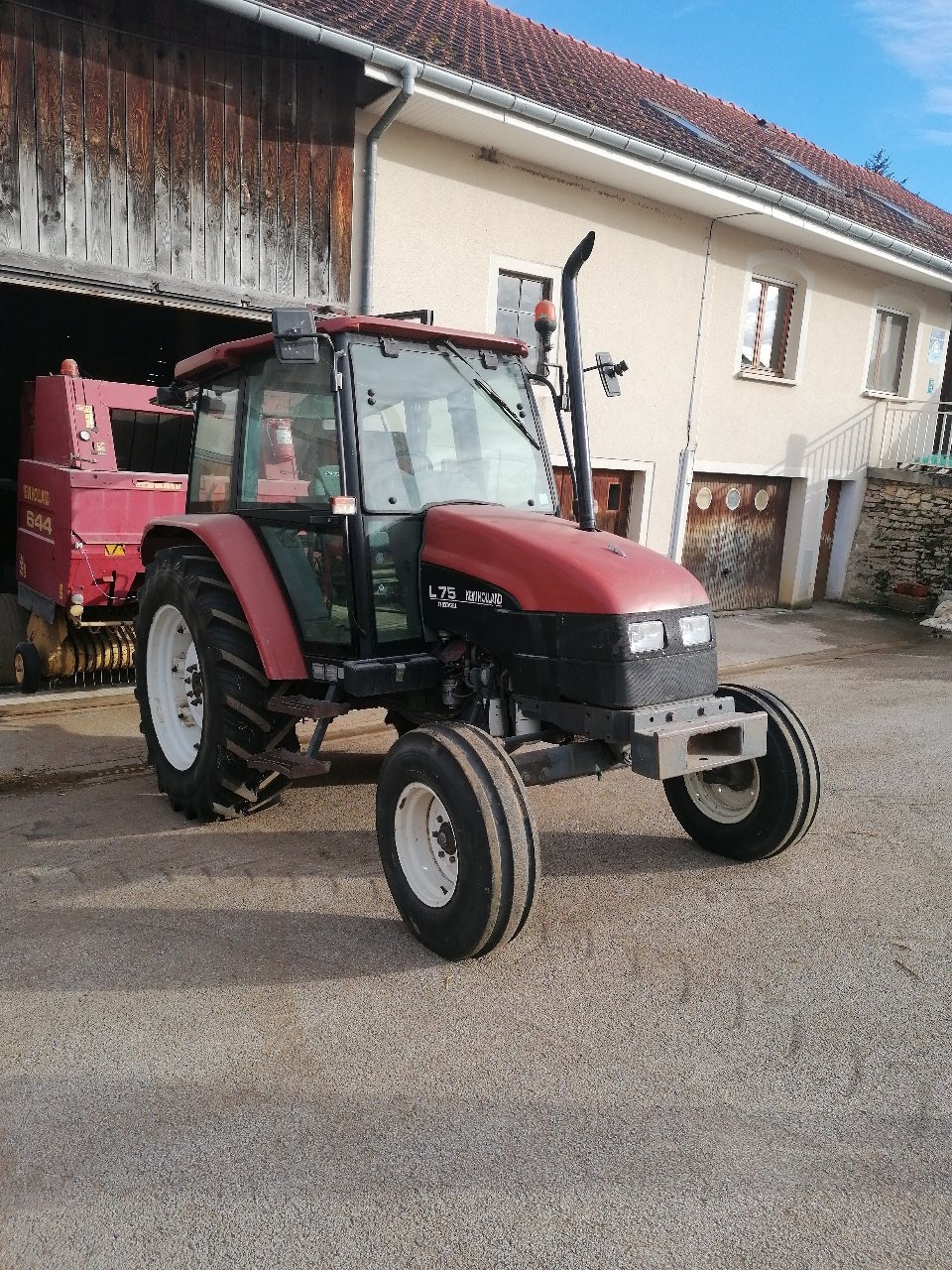 Traktor του τύπου New Holland L75, Gebrauchtmaschine σε Saint-Nabord (Φωτογραφία 1)