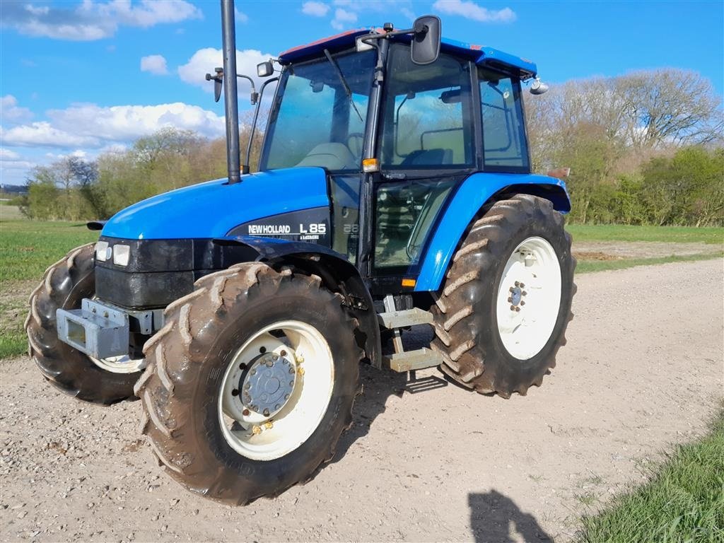 Traktor типа New Holland L85 Fa timer, Gebrauchtmaschine в Skive (Фотография 1)