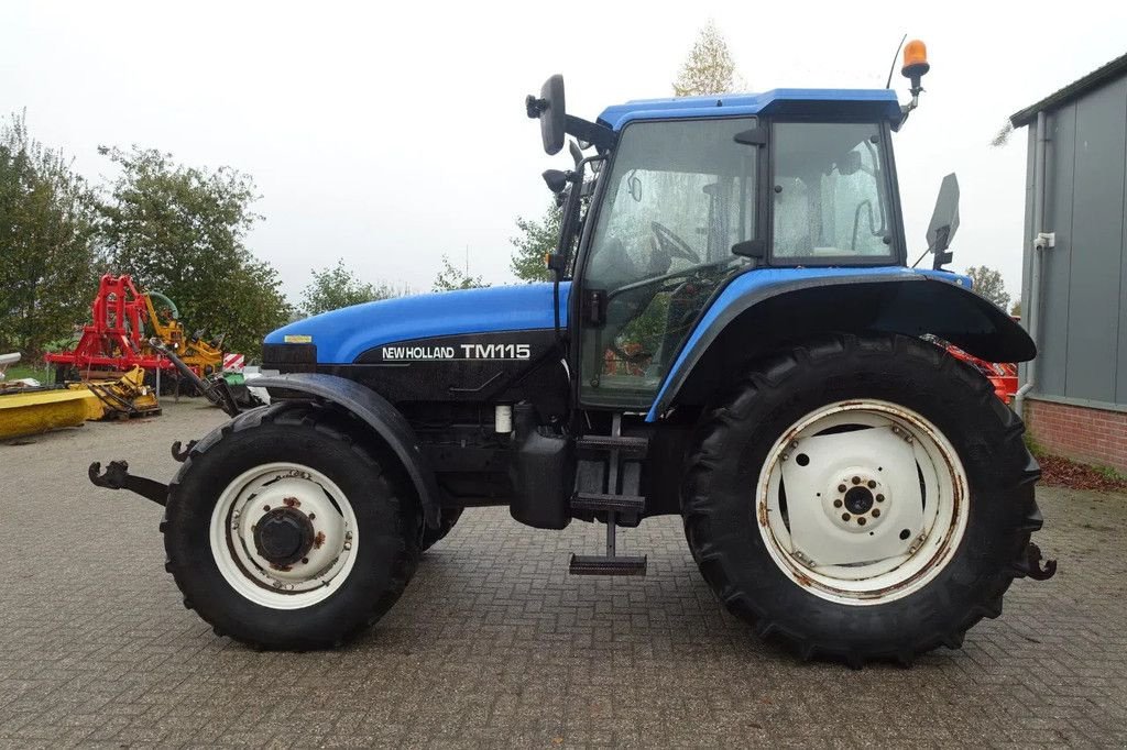 Traktor des Typs New Holland Landbouwtrekker TM 115, Gebrauchtmaschine in Groningen (Bild 5)