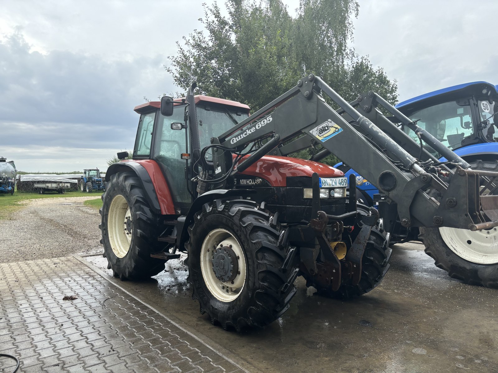 Traktor typu New Holland M 135, Gebrauchtmaschine w Stockach (Zdjęcie 2)