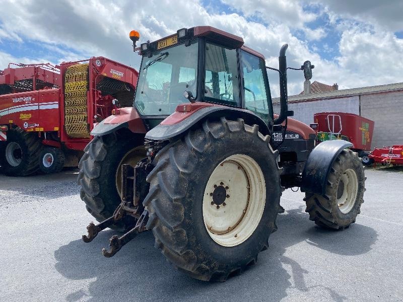 Traktor typu New Holland M135DT, Gebrauchtmaschine v ESCAUDOEUVRES (Obrázok 4)