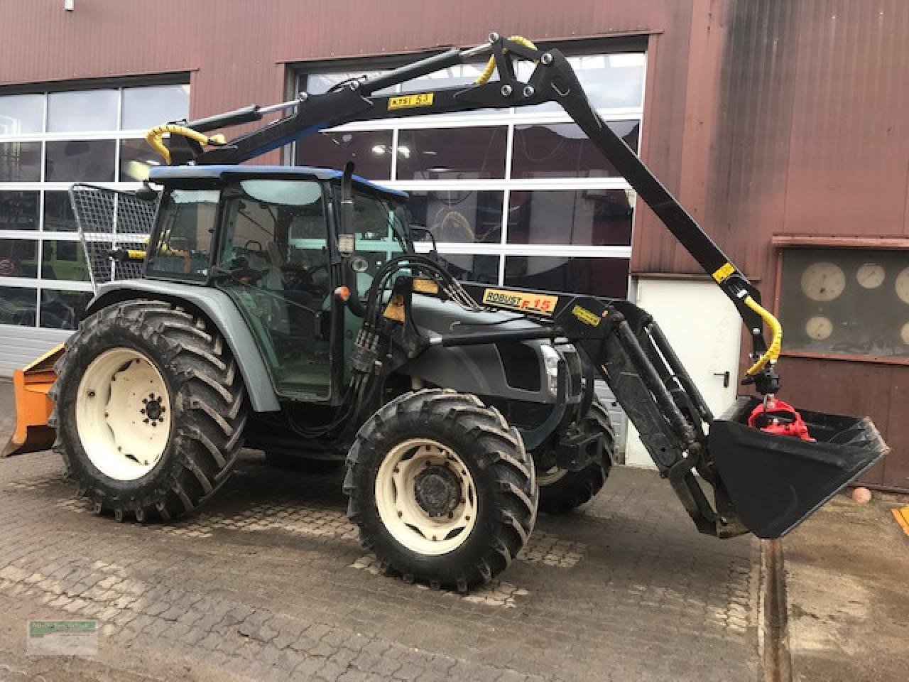 Traktor van het type New Holland N/A, Gebrauchtmaschine in Kirchhundem (Foto 3)