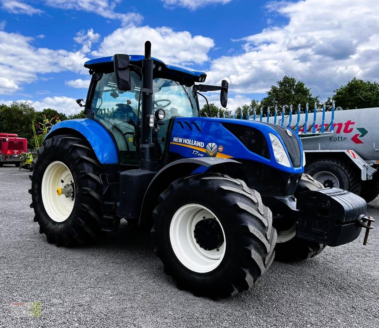 Traktor Türe ait New Holland NEW HOLLAND T 7.245 POWER COMMAND, nur 3.320 h. !, Gebrauchtmaschine içinde Westerstede (resim 1)