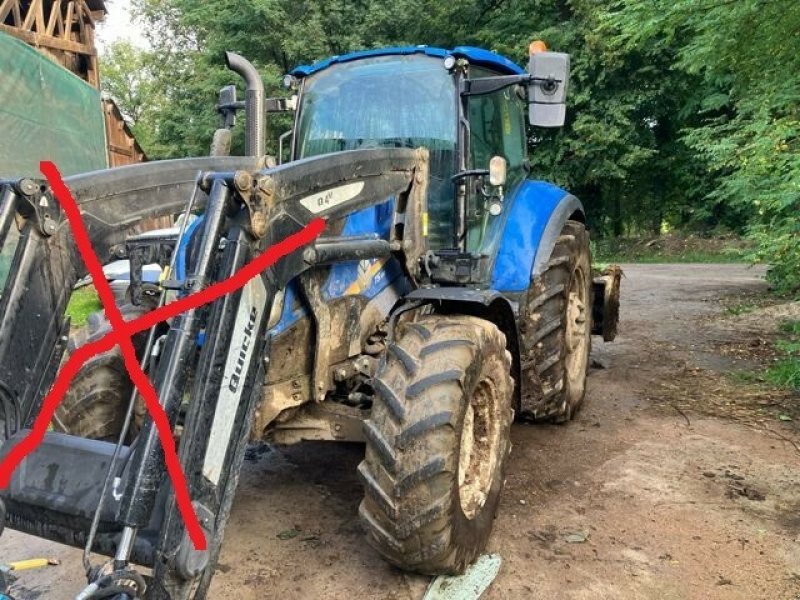 Traktor tip New Holland NEW HOLLAND T5.100, Gebrauchtmaschine in Feurs (Poză 1)