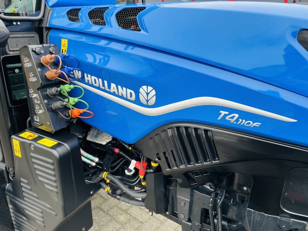 Traktor typu New Holland NH T4.110F Generation Blue Cab, Gebrauchtmaschine w BOEKEL (Zdjęcie 11)