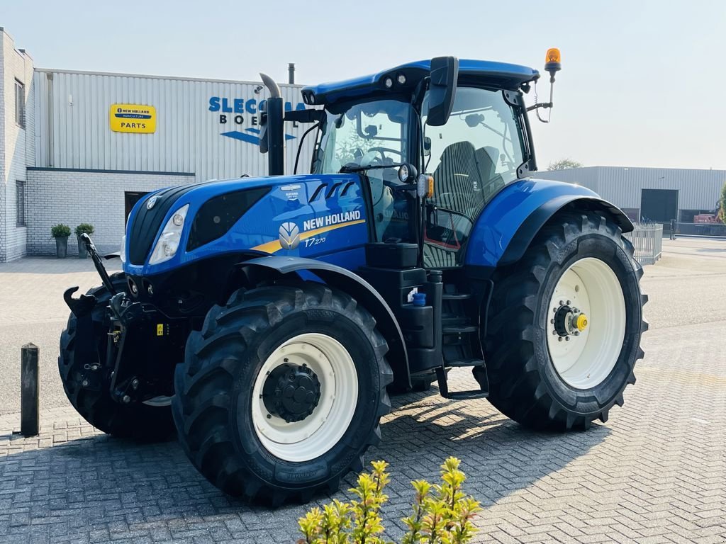 Traktor типа New Holland NH T7.270 AC Stage V, Gebrauchtmaschine в BOEKEL (Фотография 2)