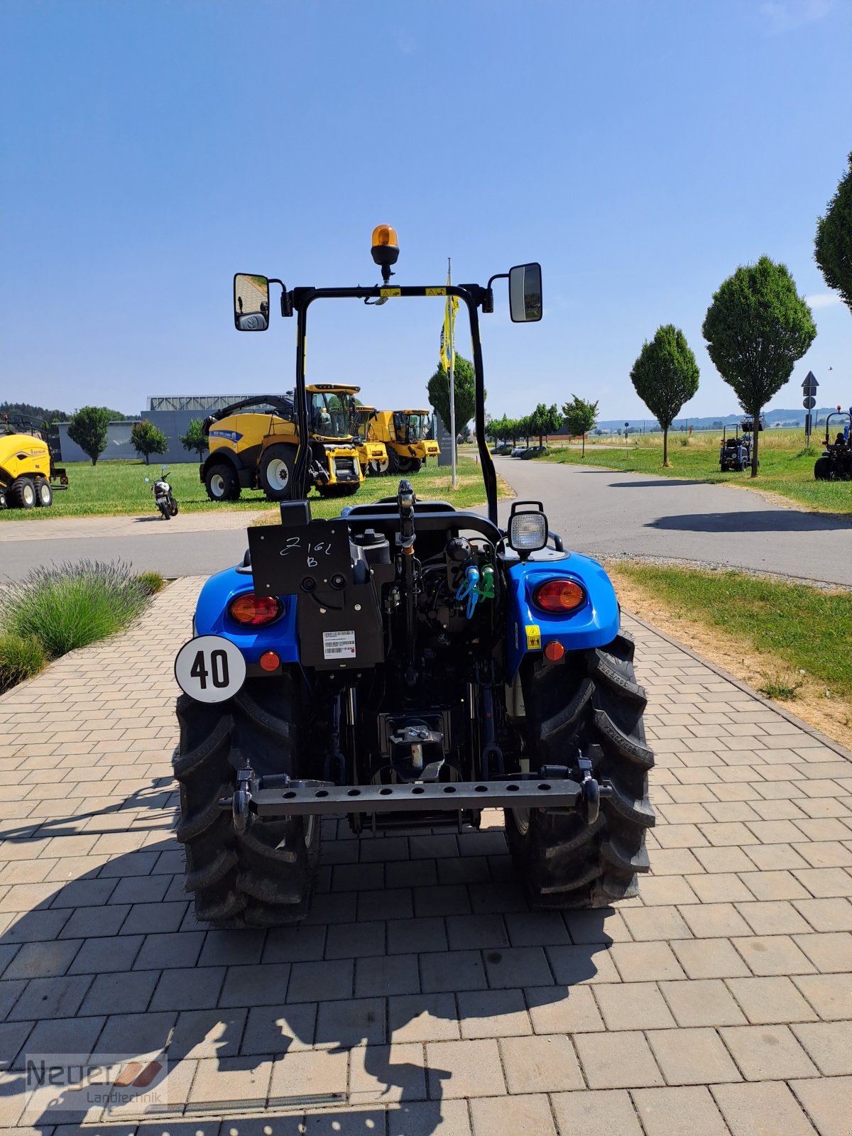 Traktor Türe ait New Holland T 3.60 F, Neumaschine içinde Bad Waldsee Mennisweiler (resim 6)