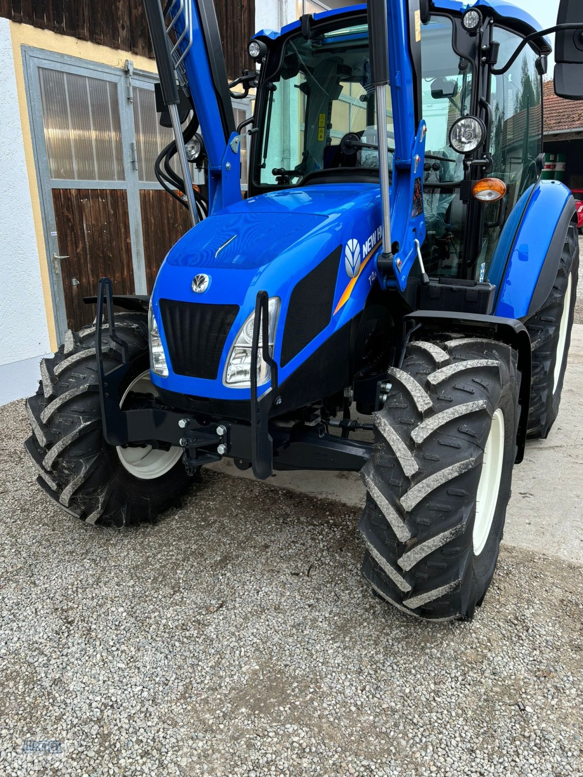 Traktor du type New Holland T 4.55 Finanzierungs-Rückläufer, Neumaschine en St. Wolfgang (Photo 2)