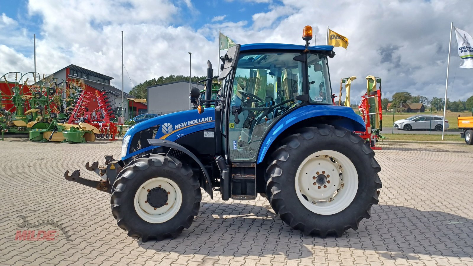 Traktor του τύπου New Holland T 4.55, Gebrauchtmaschine σε Creußen (Φωτογραφία 2)