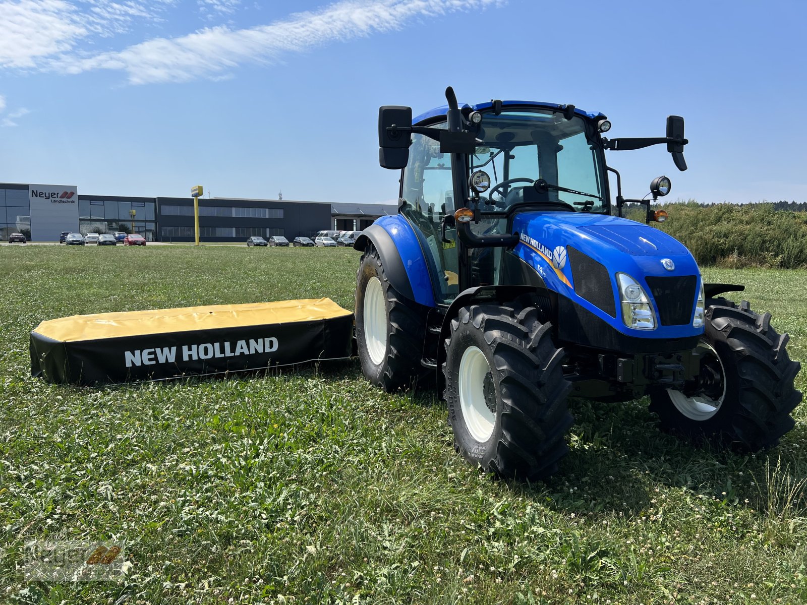 Traktor tip New Holland T 4.75, Neumaschine in Bad Waldsee Mennisweiler (Poză 11)