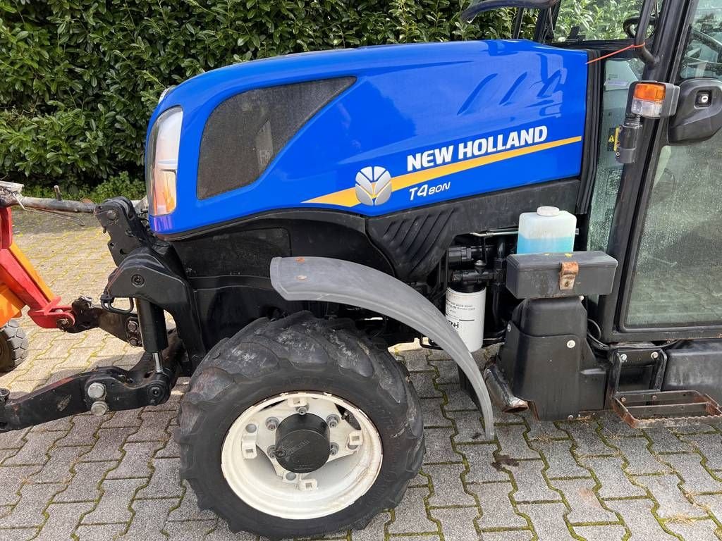 Traktor Türe ait New Holland T 4.80 N, Gebrauchtmaschine içinde Luttenberg (resim 4)