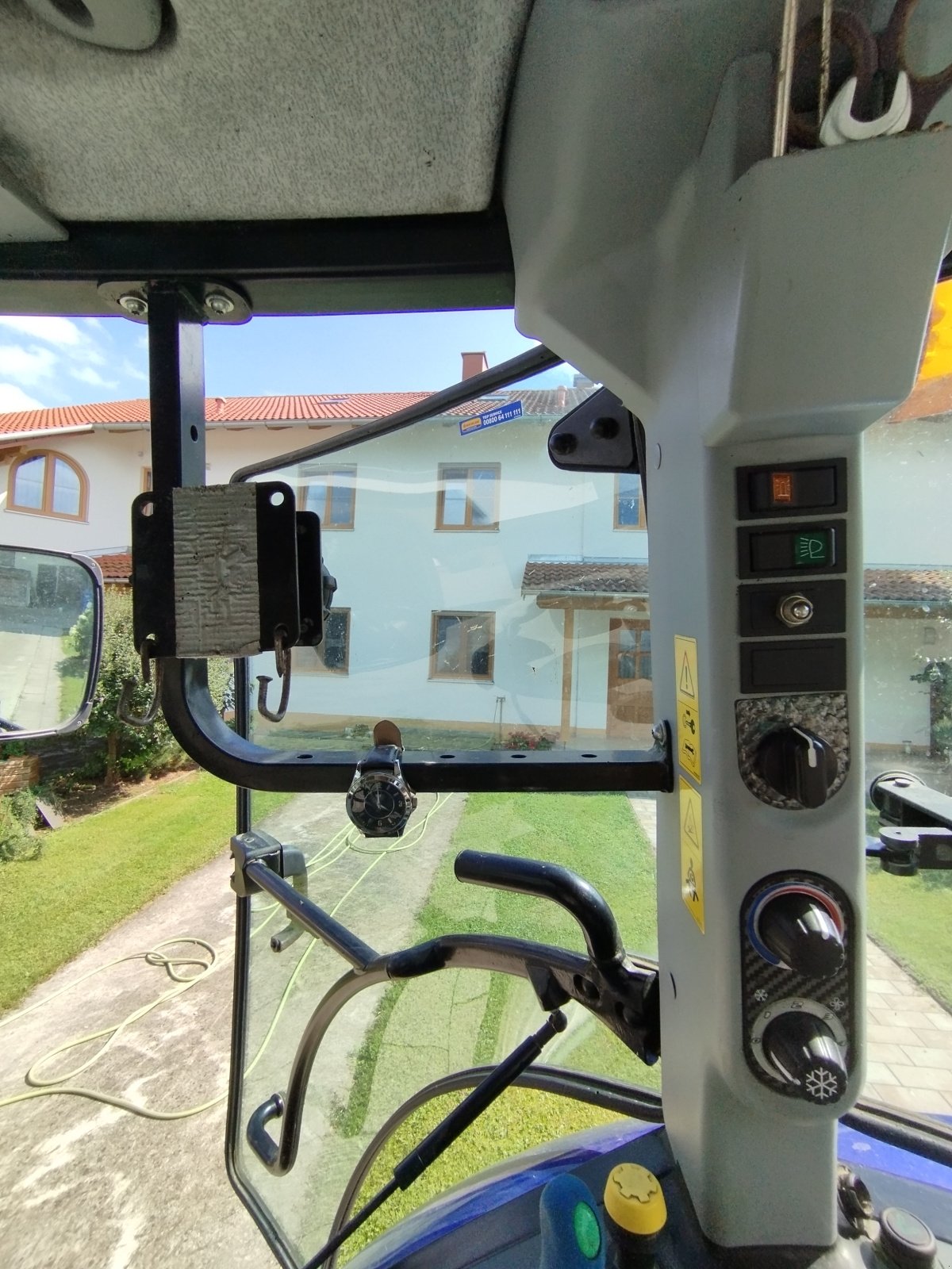 Traktor typu New Holland T 4.95, Gebrauchtmaschine w Kraiburg (Zdjęcie 15)