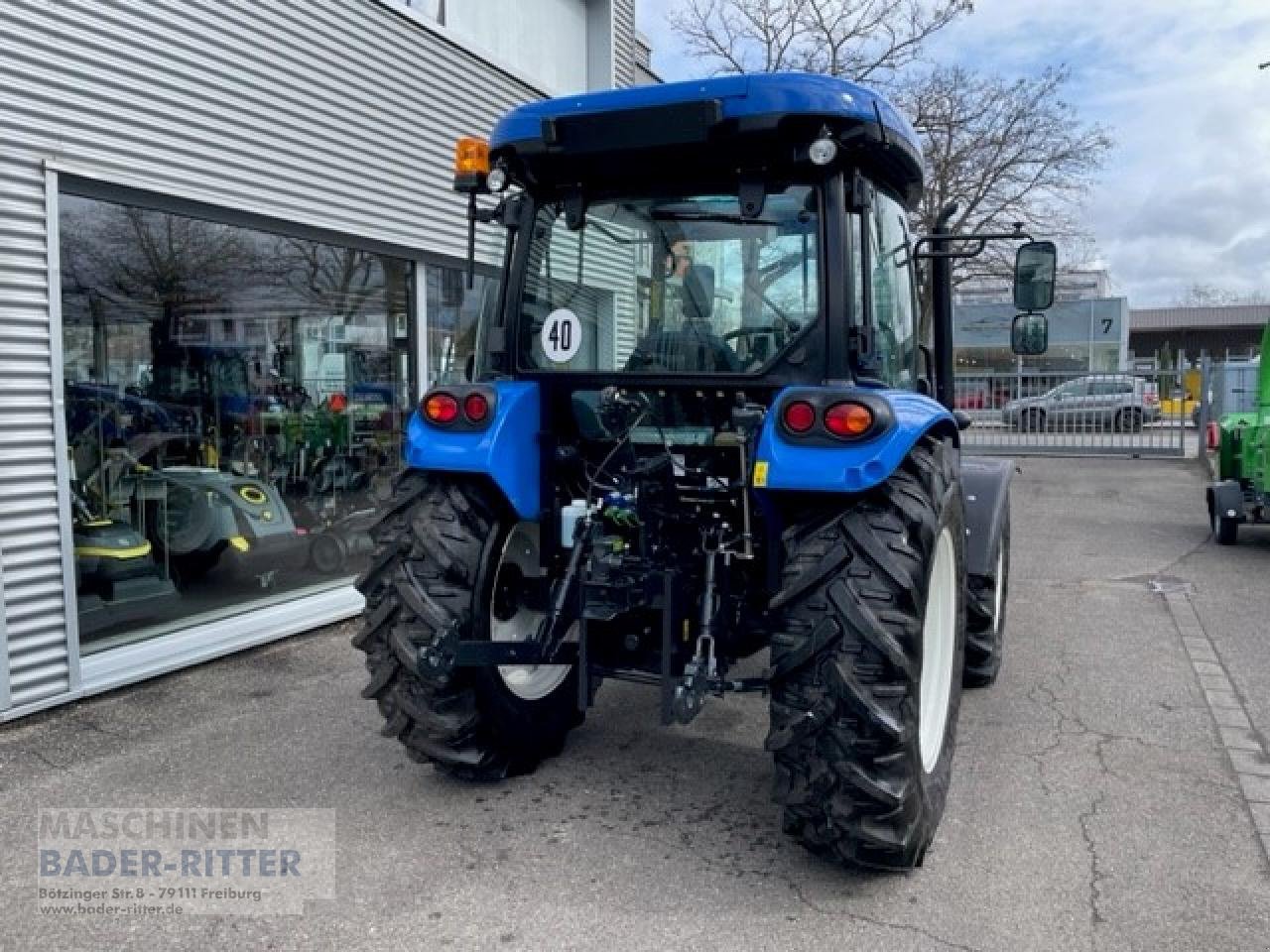 Traktor typu New Holland T 4.S75 CAB 4 WD Stage V, Neumaschine v Freiburg (Obrázek 3)