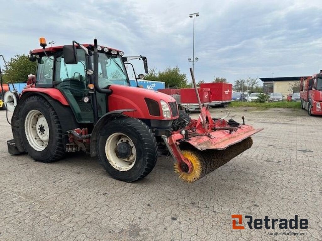 Traktor typu New Holland T 5050, Gebrauchtmaschine w Rødovre (Zdjęcie 4)