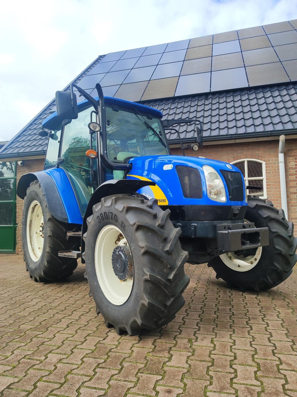 Traktor Türe ait New Holland T 5050, Gebrauchtmaschine içinde Rouveen (resim 1)