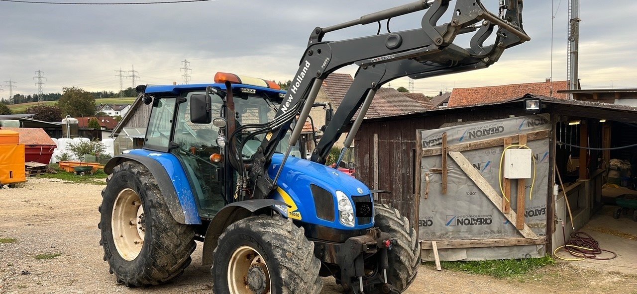 Traktor Türe ait New Holland t 5050, Gebrauchtmaschine içinde Donaueschingen (resim 5)